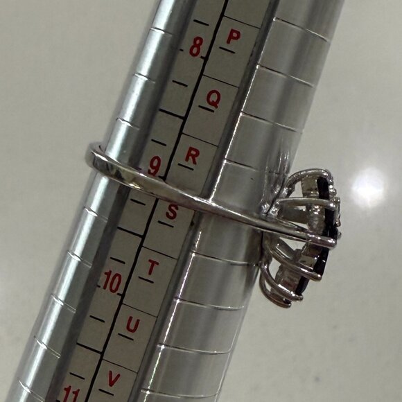 Sterling Silver Ring - Picture 5 of 5